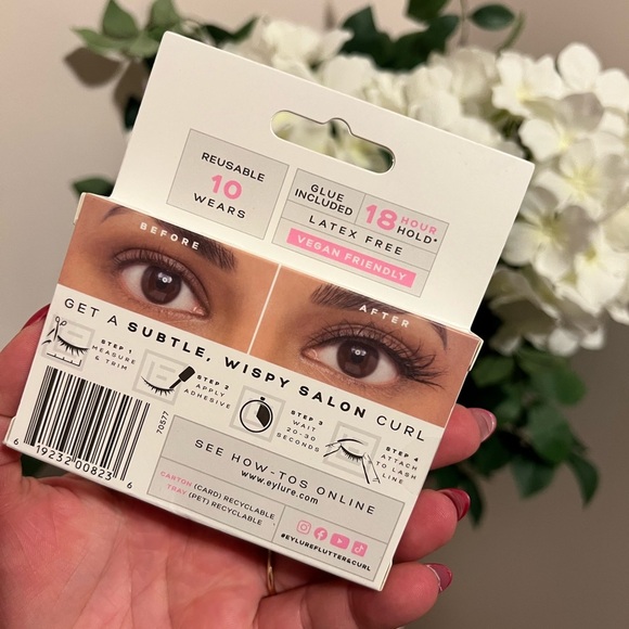 EYLURE LONDON • FLUTTER & CURL • BLOSSOM FAUX MINK LASHES - Picture 2 of 2